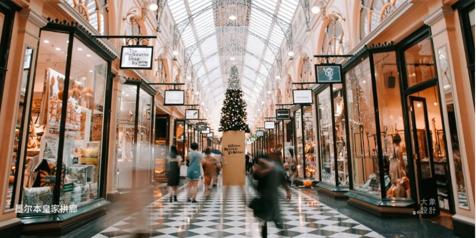 绿城新IP 春风金沙湖湖滨之夜 #好的生活=？# #产品发布#